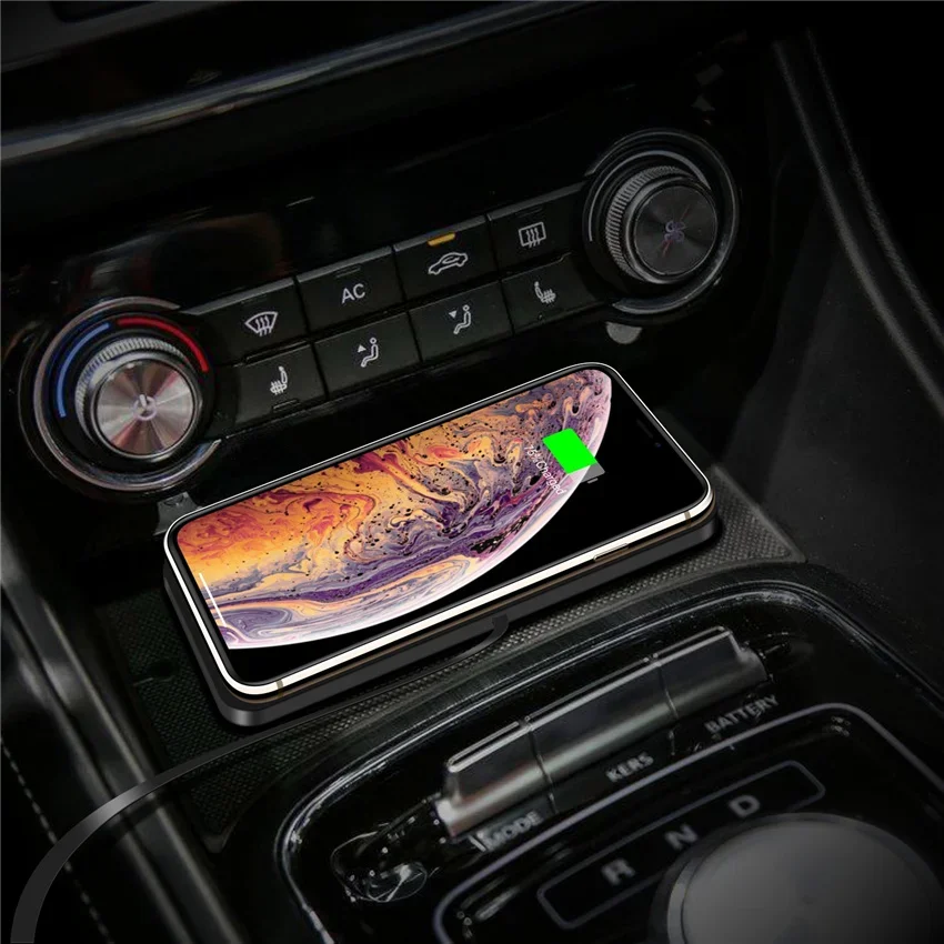 Soporte de almohadilla de sili - Wireless Car Charger Mount Fast Charging reseña y precio